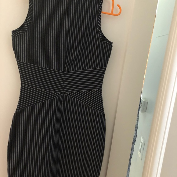 Micheal Kors midi dress - Picture 4 of 5